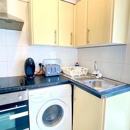 לונדון Modern And Cosy Studio Flat מראה חיצוני תמונה